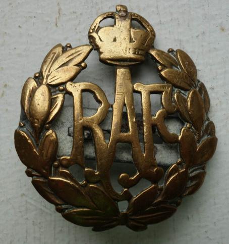 RAF WW2 Cap Badge