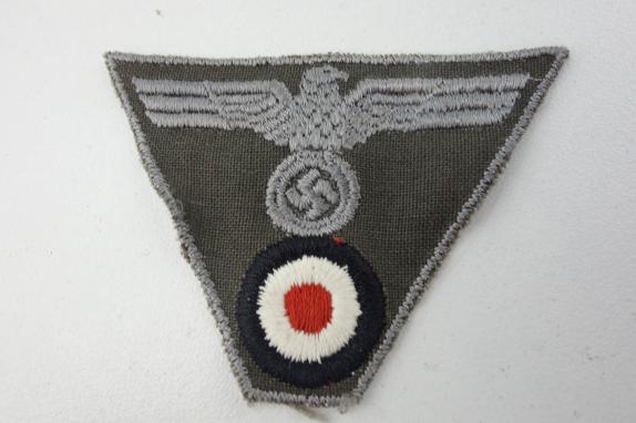 Wehrmacht Late War M43 Cap insignia