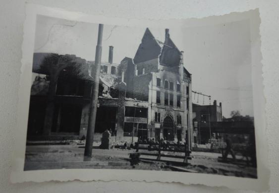 a picture of rotterdam after the bombing