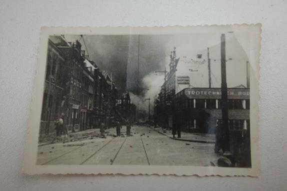 a picture of rotterdam after the bombing