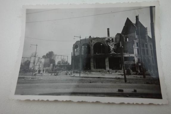 a picture of rotterdam after the bombing