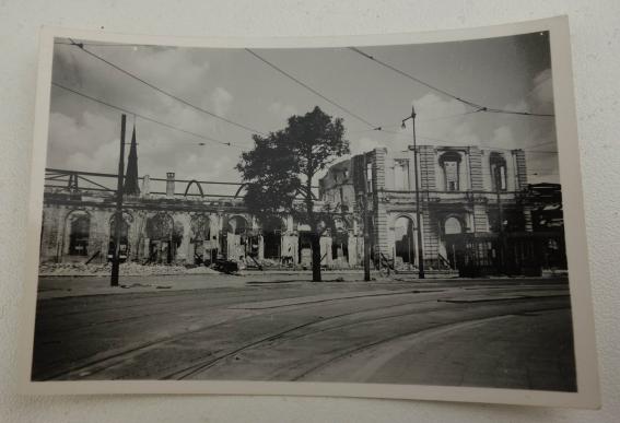 a picture of rotterdam after the bombing