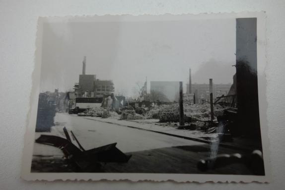 a picture of rotterdam after the bombing