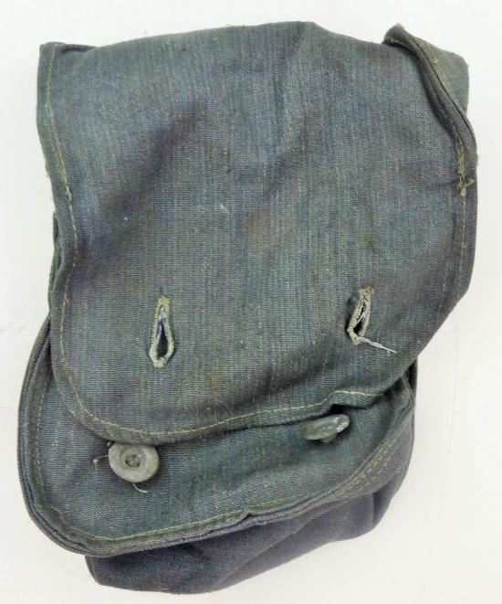 a late war german gas mask pouch