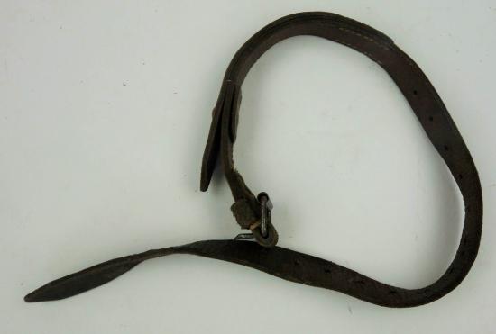 AVK Militaria | a German Wehrmacht/Luftwaffe Equipment strap.