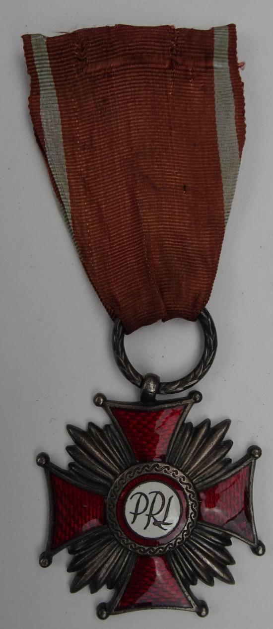 a ww2 polish  silver of Merit
