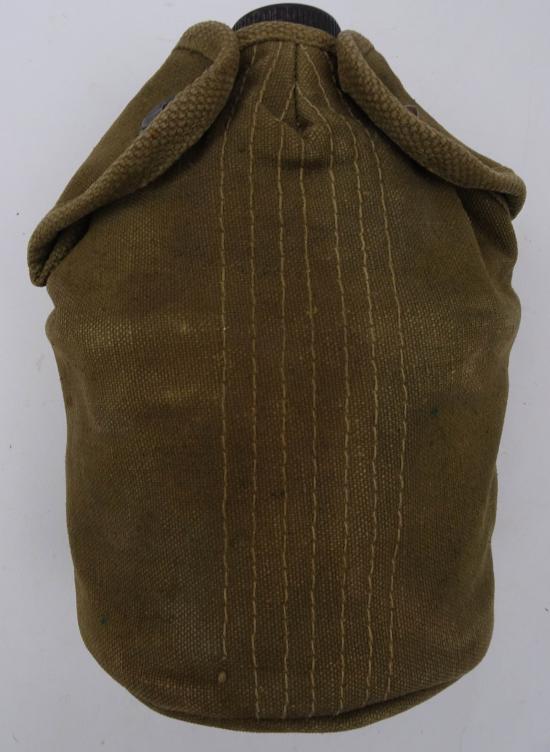 US WW2 Canteen and Cup in Pouch