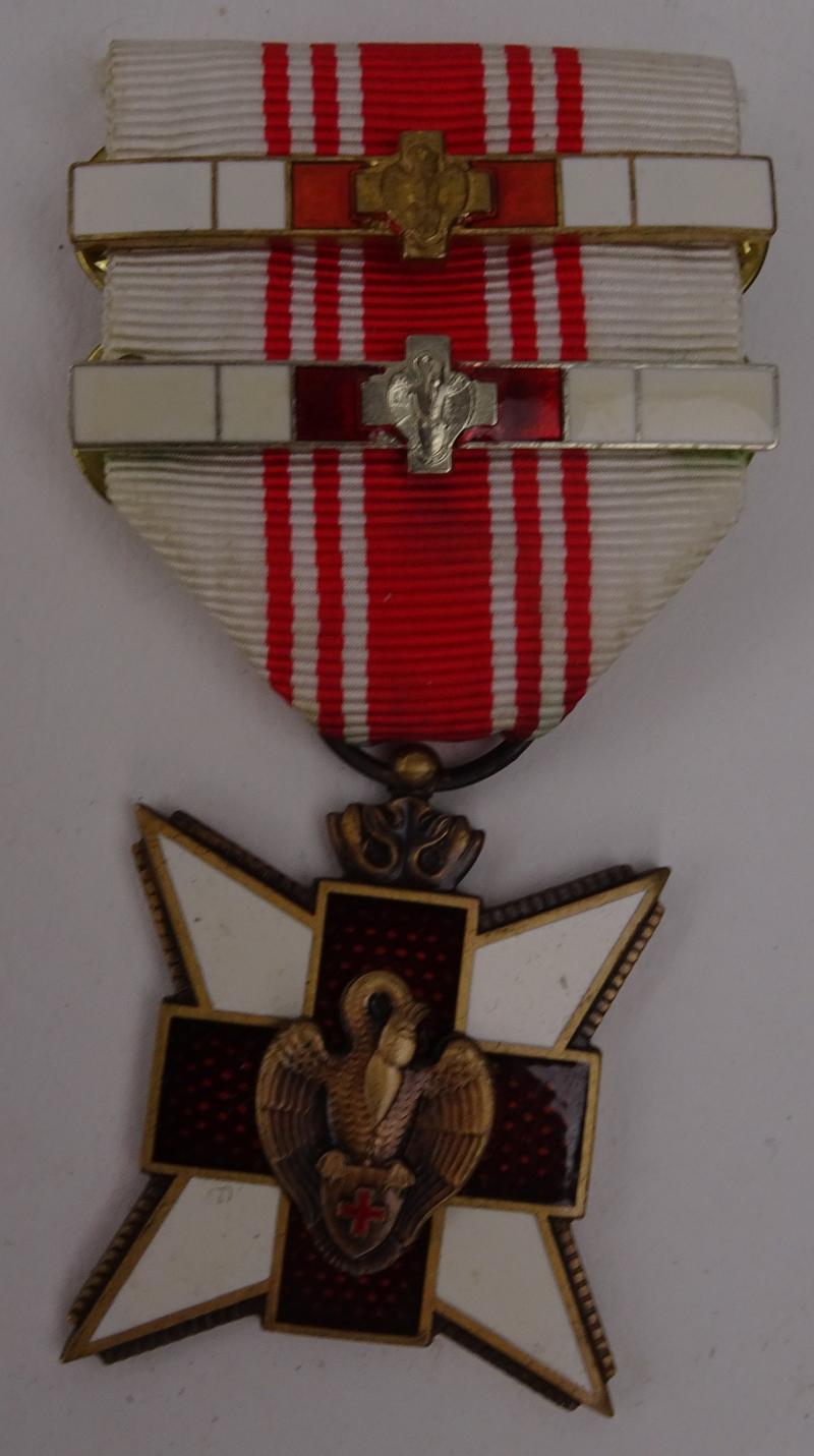 a belgian ww1  red cross blood  Donor’s medal