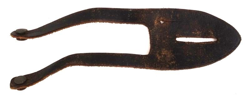 A dienst glass button flap 