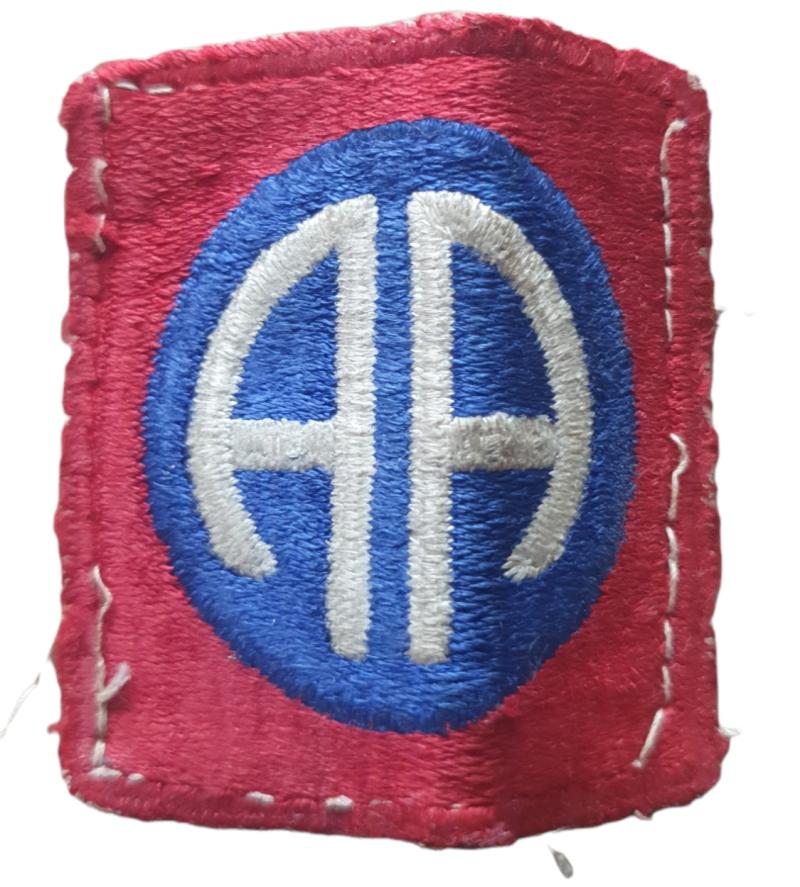 a ww2 US 82nd Airborne division patch