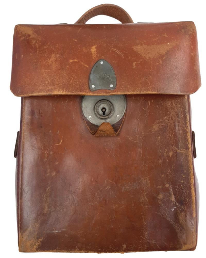 a wehrmacht Officers Medical Pouch