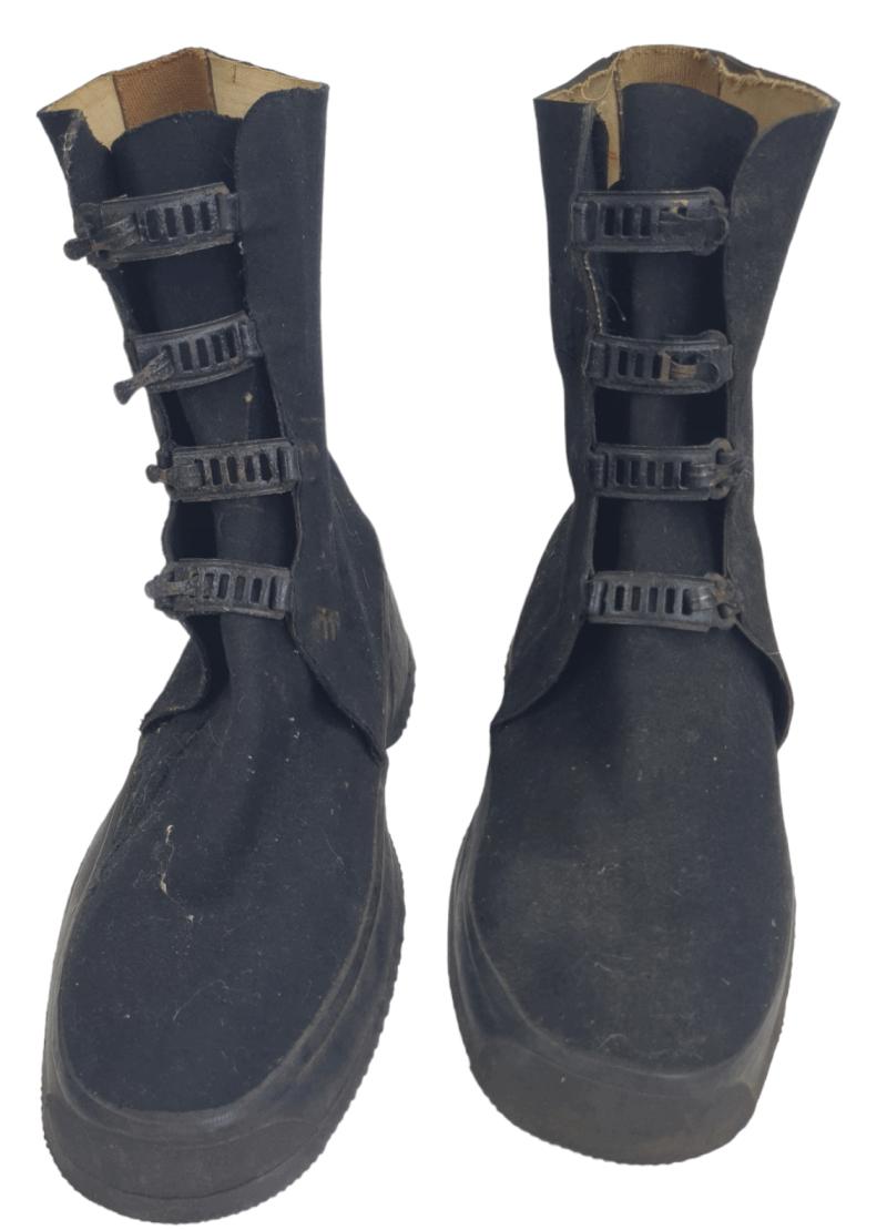 a american ww2 overshoes