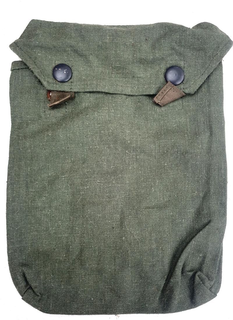 A Wehrmacht Gascape Pouch