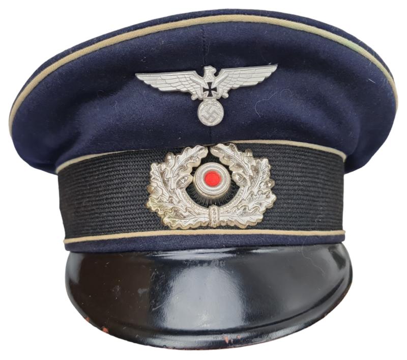 a wehrmacht   DRKB, Deutscher Reichskriegerbund (Kyffhäuserbund schirmmutze