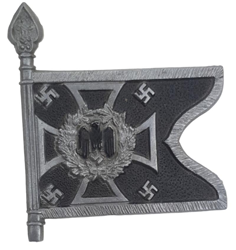 a ww2 german winter hulp flag