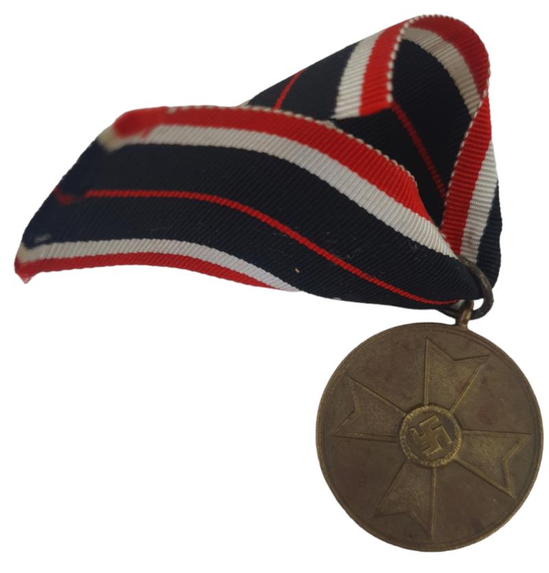 a wehrmacht  ww2   'Kriegsverdienstmedaille'