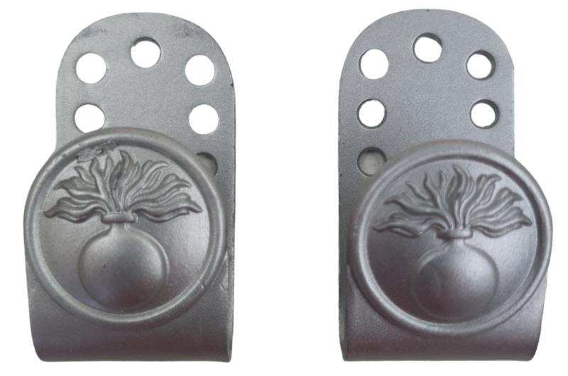 a set of 2 dutch schalkhaar Police belt hooks