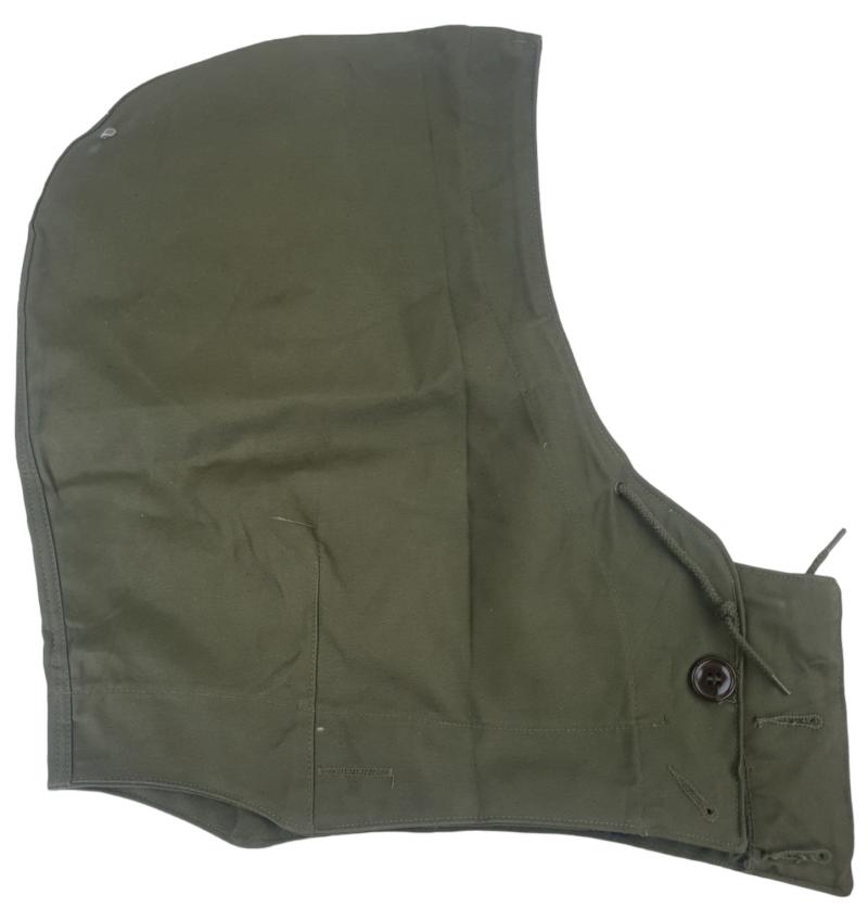 a US M1951 korea war Field jacket hood