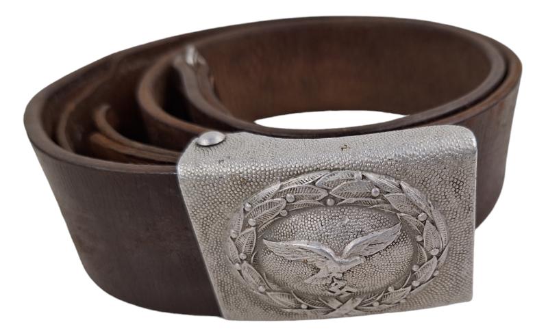 a original luftwaffe unit  markert  leather belt with buckle