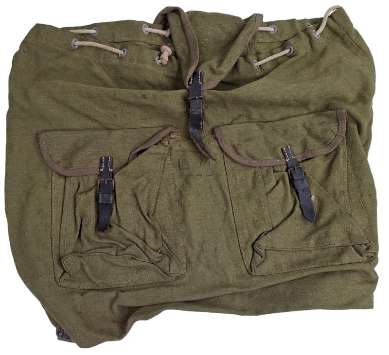 wehrmacht backpack without rear straps