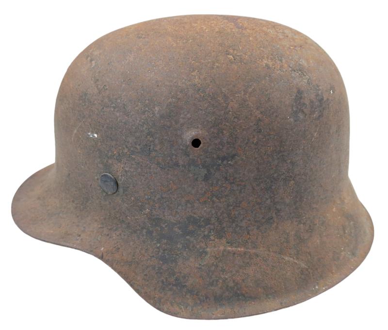 a wehrmacht ww2 m42 hkp64 no decal helmet