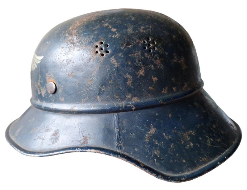 A german  luftschutz helmet.