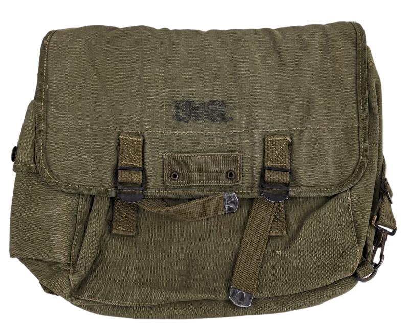 A us ww2 musette bag