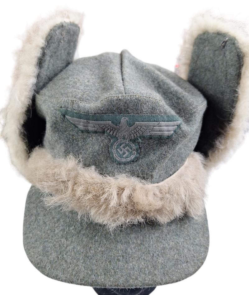 a privately created WW2 fur hat
