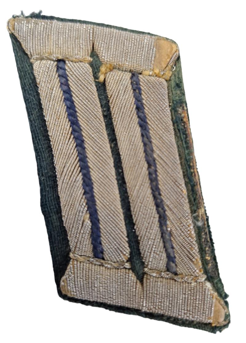 a Officer's Collar Tab