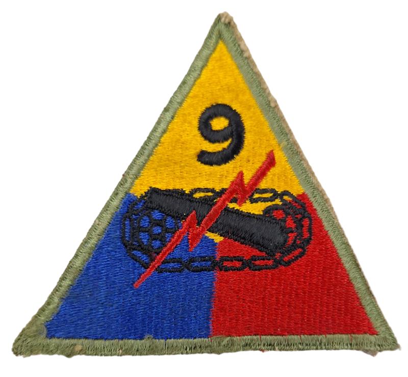 an us 9 th Armored Division patch