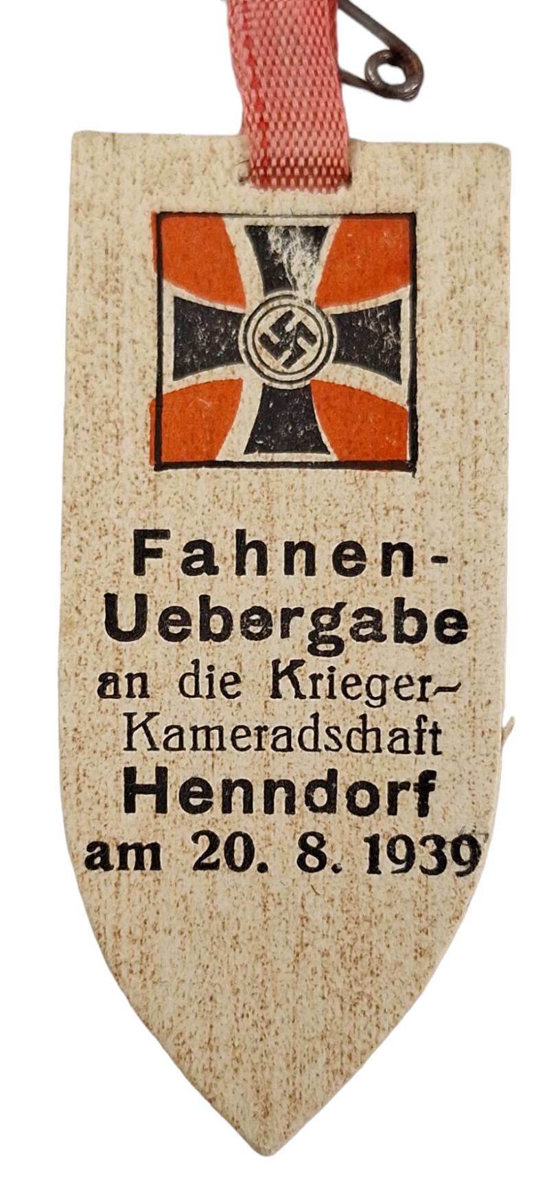 a Fahnen-Uebergabe an die Kriegerkameradschaft