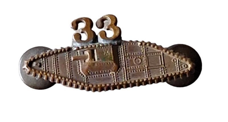 a british/us  tanks corps   arm badge  33