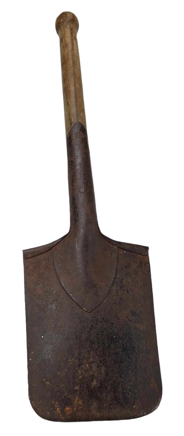 A german ww2 shovel