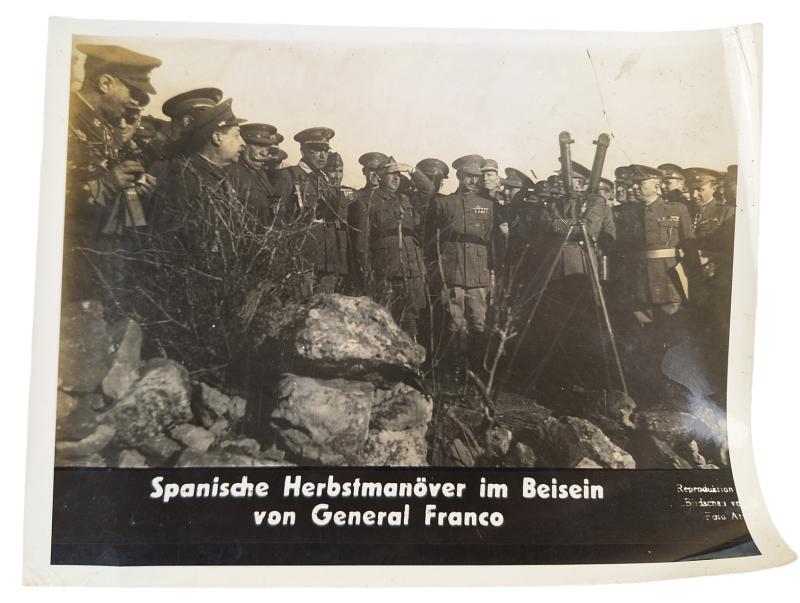 a German WW2 press photo in the size 18x24cm