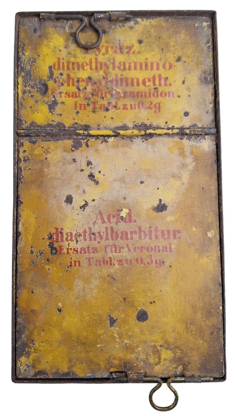 a wehrmacht metal tin   acid diaethylbarbitur Ersatz filr Veronal in Tabl.zu 0,3g.