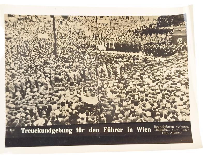 a German WW2 press photo in the size 18x24cm