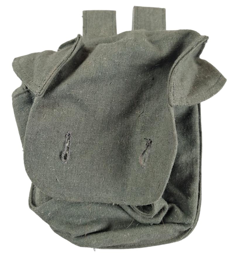 a late war german gas mask filter pouch