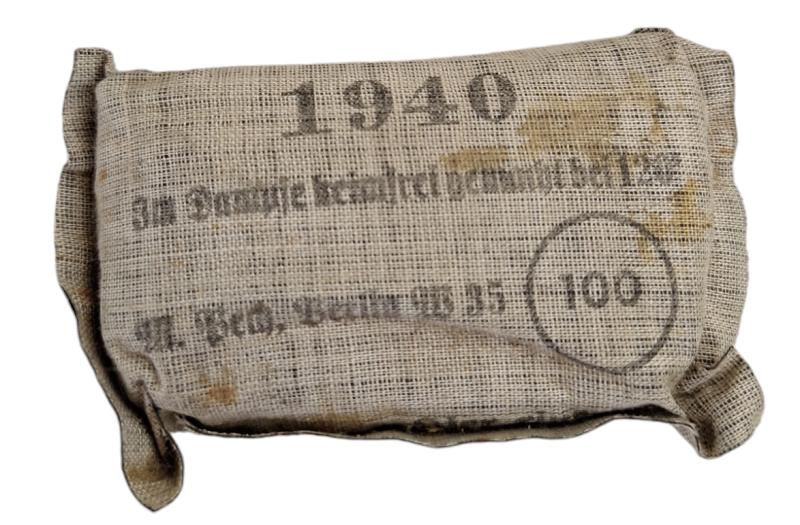 medical first aid bandage 1940