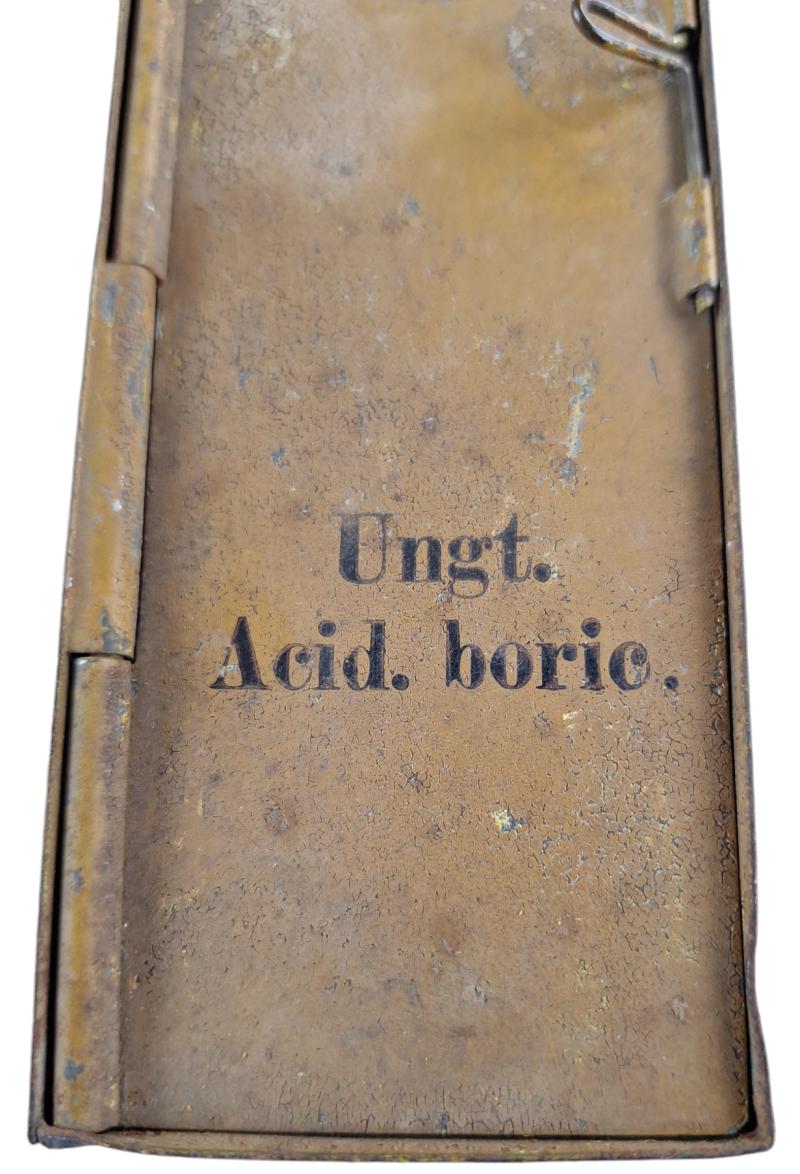 a wehrmachtUngt Acid  borie  metal tin