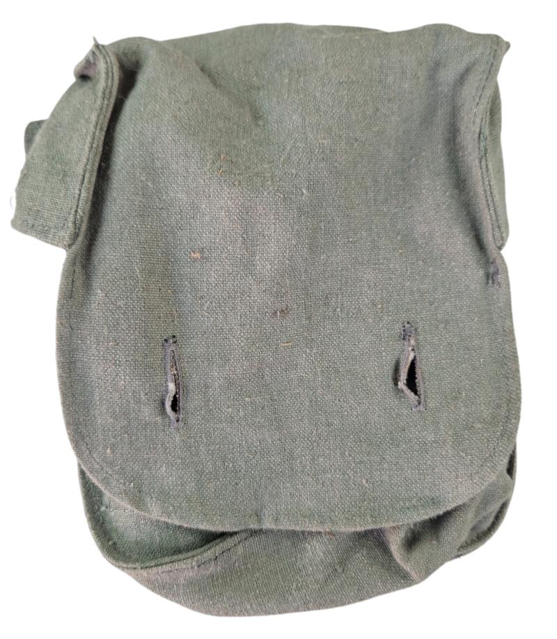 a late war german gas mask filter pouch