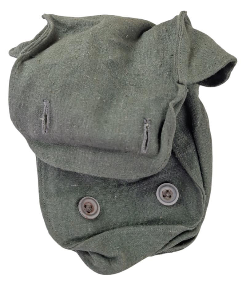 a late war german gas mask filter pouch