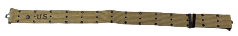 a US WW2 Pistol Belt