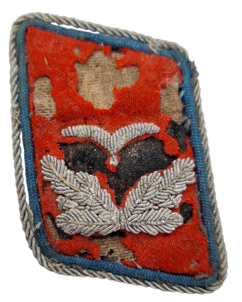 a Luftwaffe Officers Collar Tab