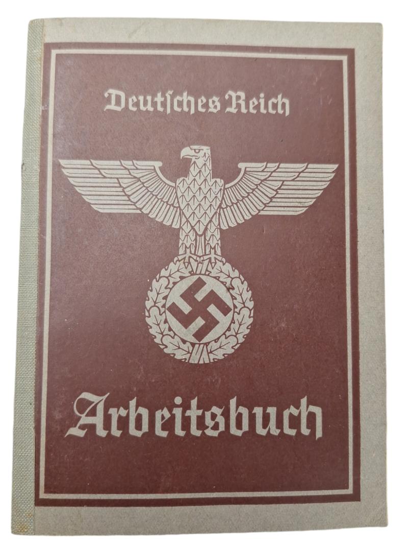 a german 2nd Pattern ww2 labor book 