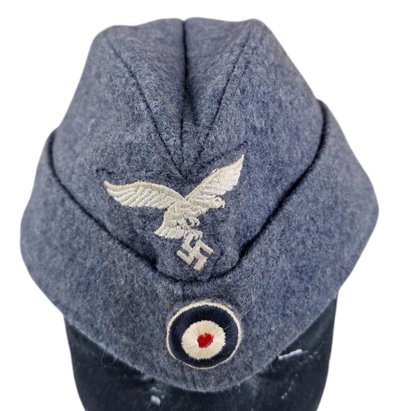 a luftwaffe  overseas cap