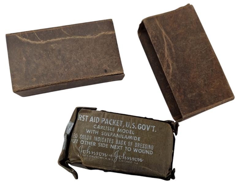 pack of us ww2 first aid in cardboard packaging