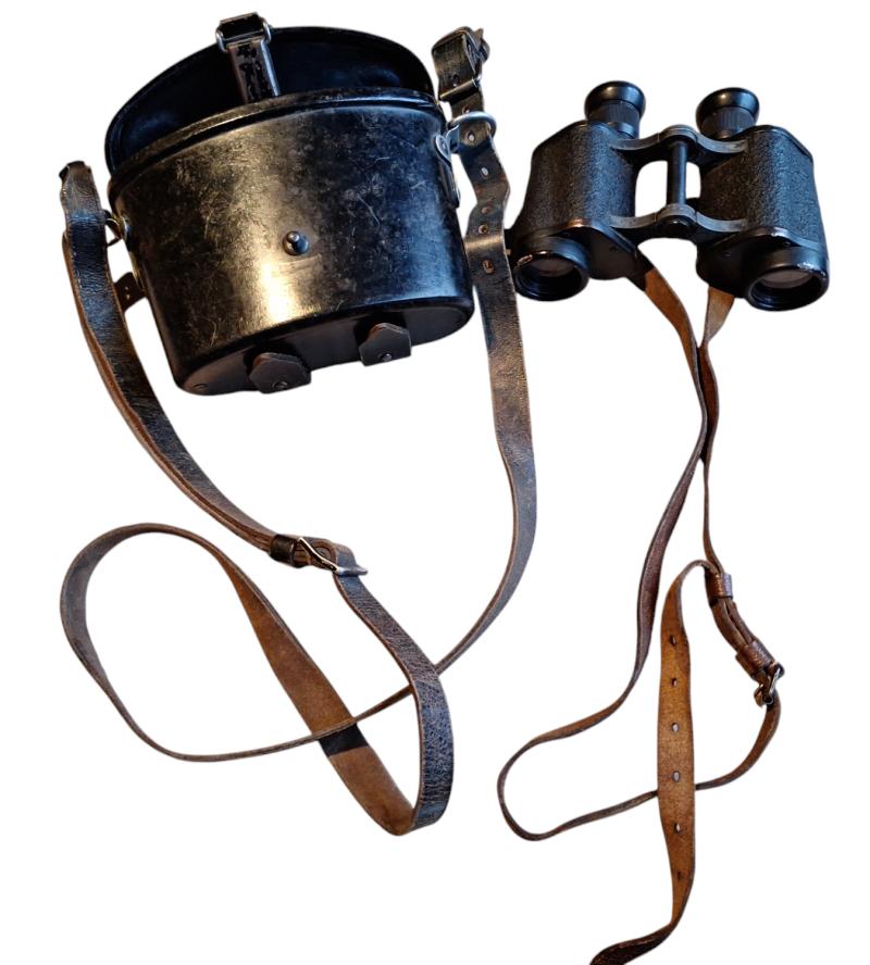 a wehrmacht  6x30 diensglass in its original box