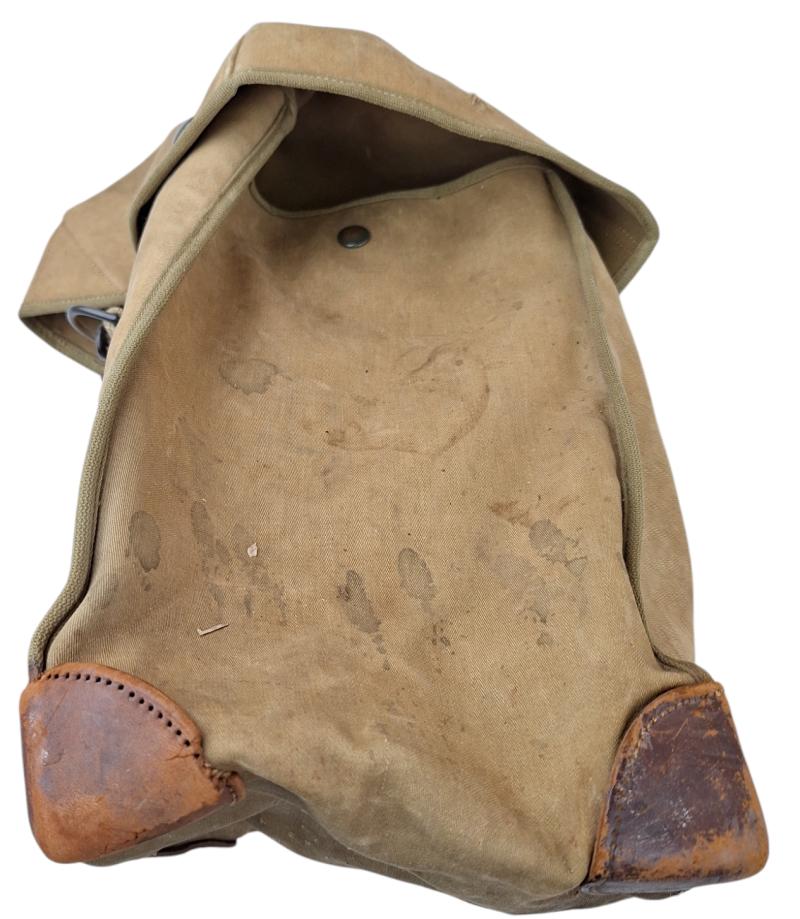 a  us ww2 Signal Corp I-196-b bag