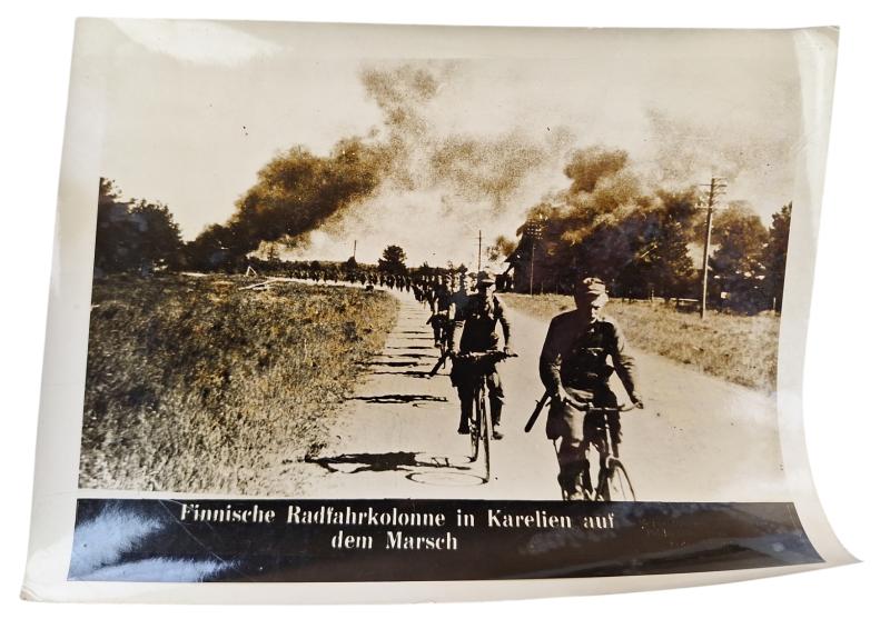 a German WW2 press photo in the size 18x24cm