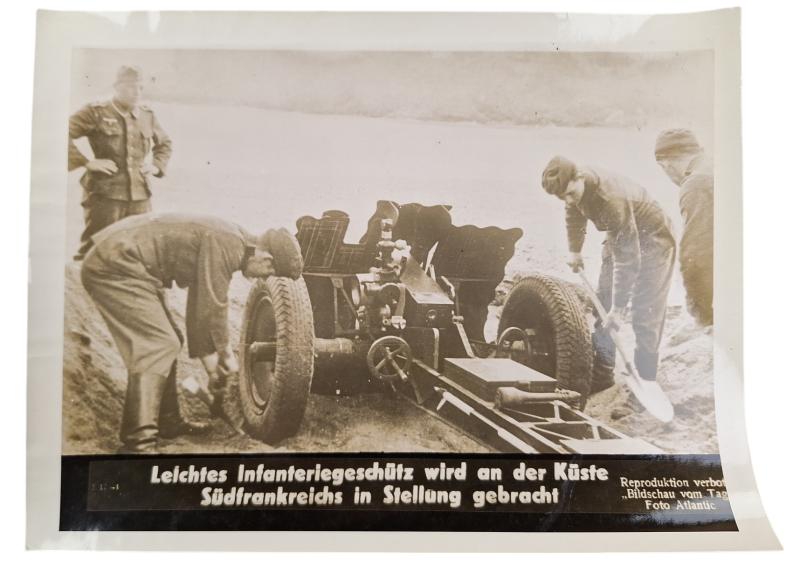 a German WW2 press photo in the size 18x24cm